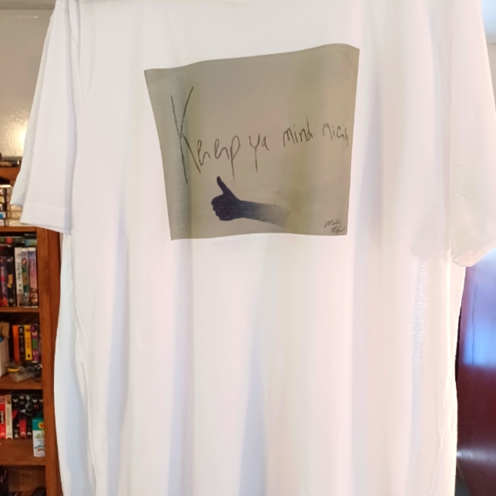 Tee shirt